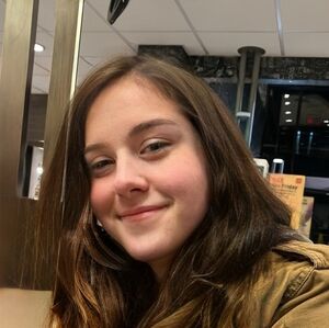 Meet your Posher, Alyson